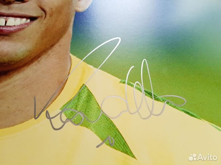 Автограф футболиста Роналдо / Ronaldo