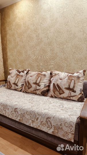 Подушки для дивана бу