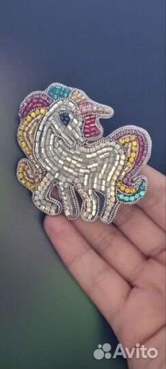 Украшение Брошь 