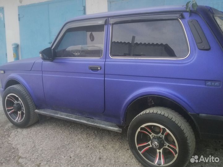 LADA 4x4 (Нива) 1.7 МТ, 2011, 110 000 км