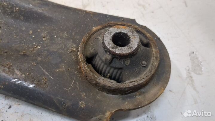 Рычаг подвески Nissan Juke, 2014