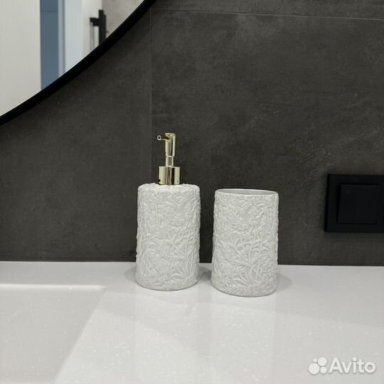 Набор для ванной комнаты zara home