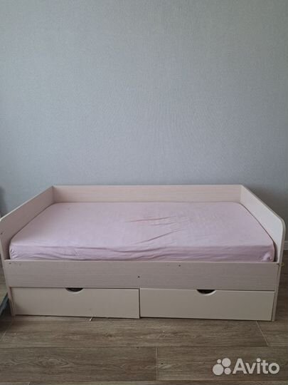 Детская кровать 160 на 80 с матрасом