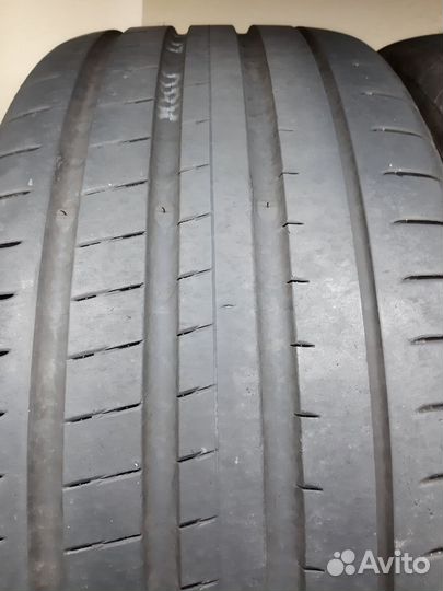 Yokohama Advan Sport V107 275/45 R21
