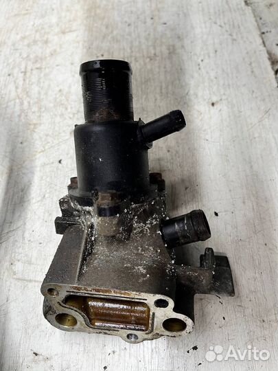 Корпус термостата Renalt Symbol Clio Симбол