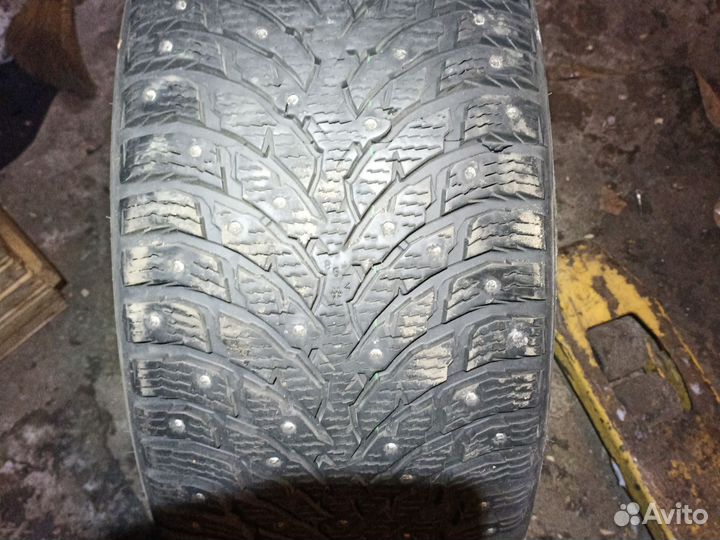 Nokian Tyres W 275/35 R20 102T