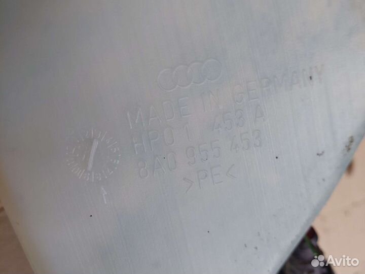 Бачок омывателя Audi 80 B4 Ауди 80 б4