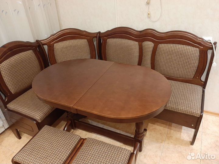 Кухонный уголок со столом бу