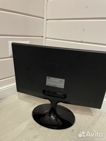 Монитор Samsung 19.5