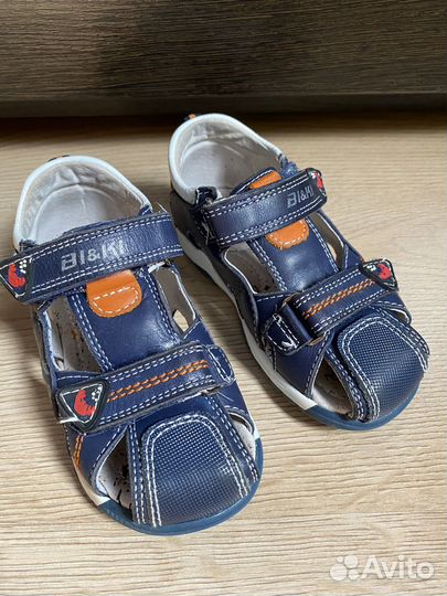 Босоножки кожаные для мальчика 24 размер