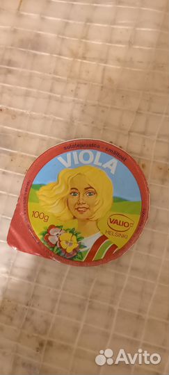 Этикетки от сыра и жевачки 90е