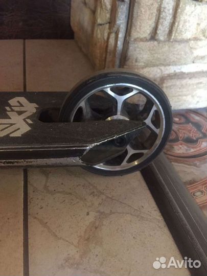 Трюковой самокат oxelo