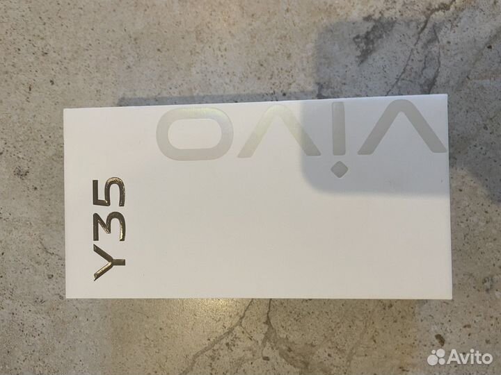 Телефон vivo y35 128/4
