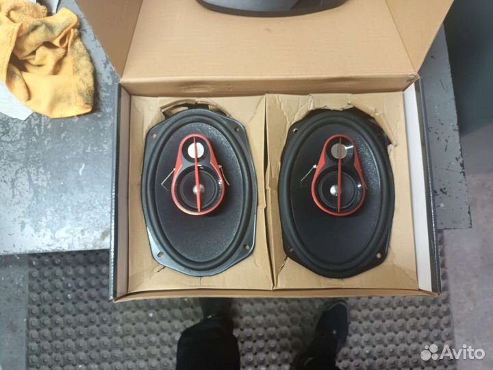 Колонки в авто