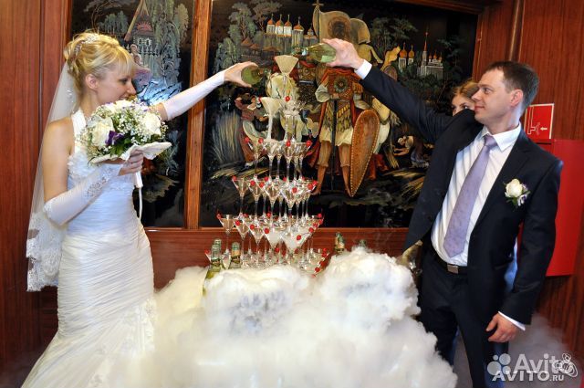 Изготовление горки (Пирамиды) из Шампанского