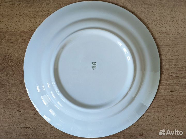 Блюдо, селедочницы, тарелки позолота Конаково СССР