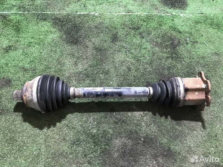 Привод передний правый Audi A8 D3 BVJ 4.2 FSI 2007