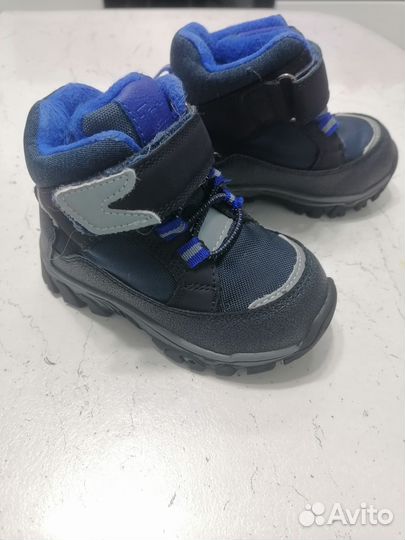 Ботинки осенние для мальчика 23р