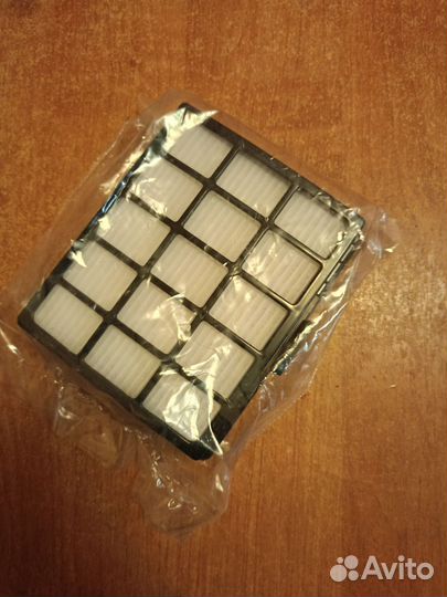 Два фильтра для пылесоса