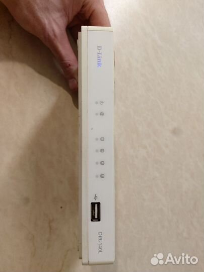 Маршрутизатор D-Link DIR-140L