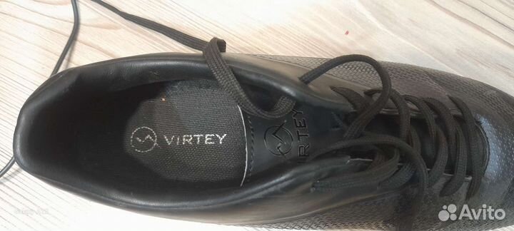 Бутсы (шиповки) Virtey