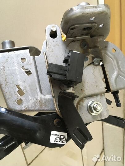 Педаль сцепления тормоза Ford Transit 8