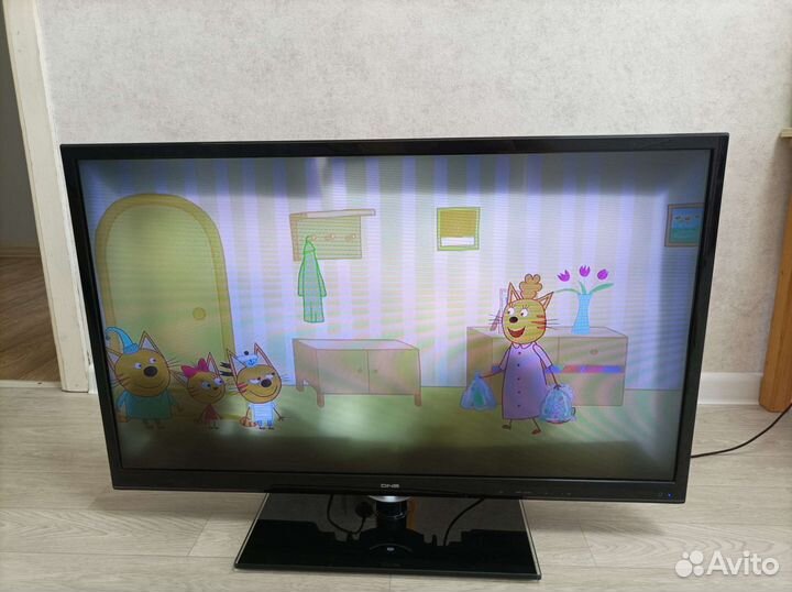 Телевизор dns 32''