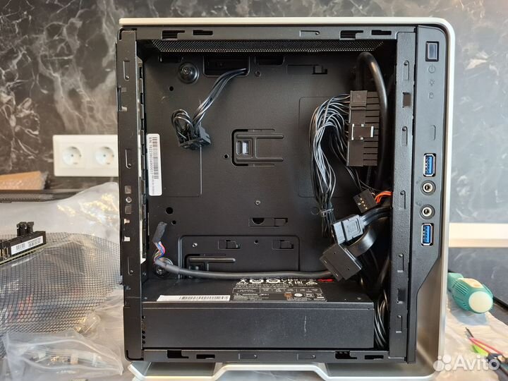 Mini ITX корпус Inwin Chopin