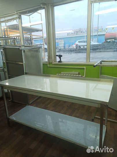 Стол с полкой из нержавеющей стали