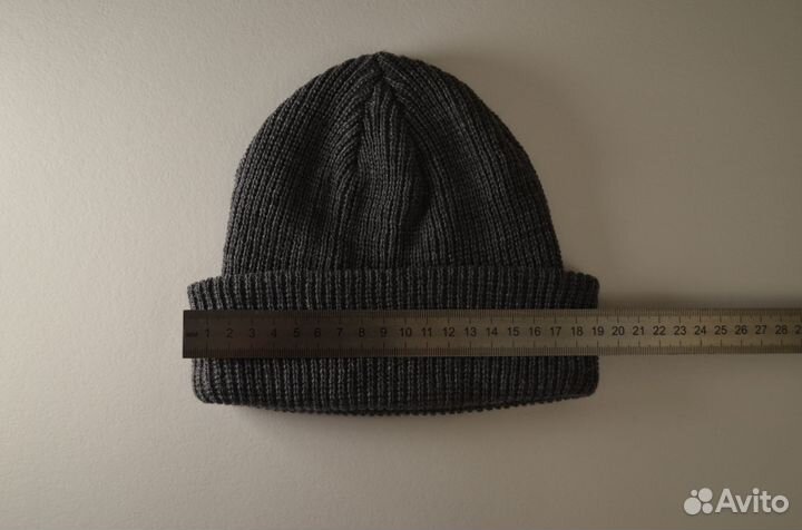 Шапки детские, новые