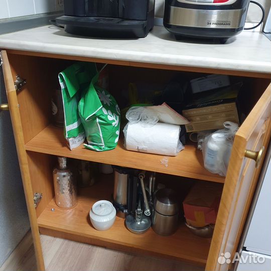 Нижняя часть кухни бу