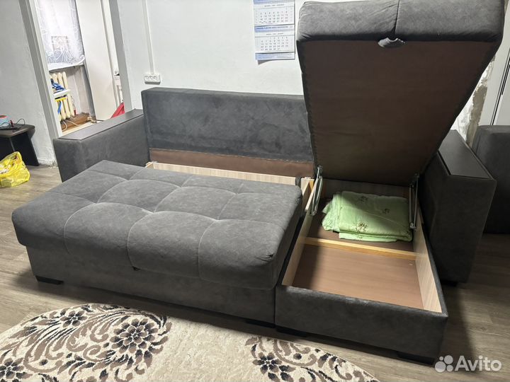 Угловой диван