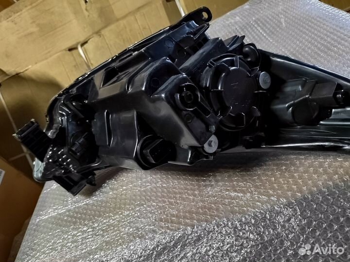 Блок-фара Solaris 10-14 г. лев. и пр. под корр