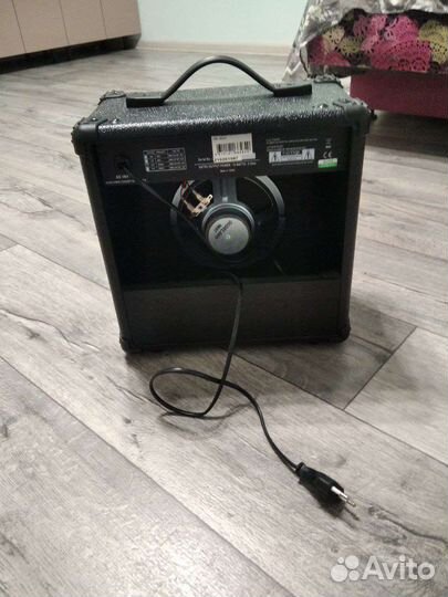 Комбо осилитель для электрогитары