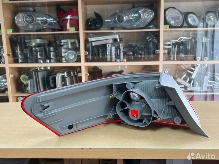 Фонарь задний Тойота Камри / Toyota Camry