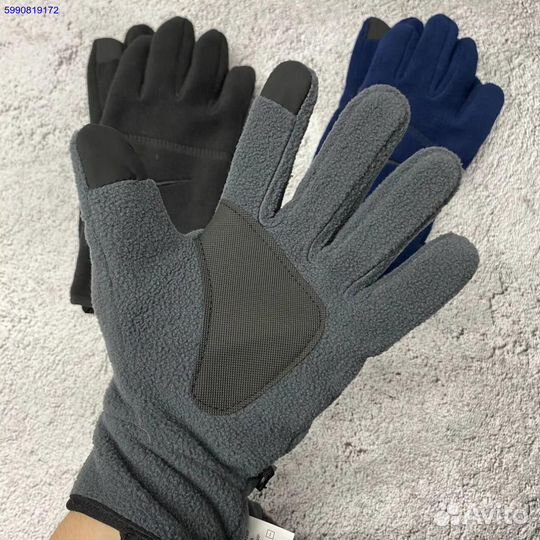 Перчатки Nike новые