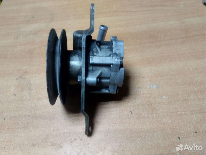 Насос гидроусилителя Nissan Primera P11E