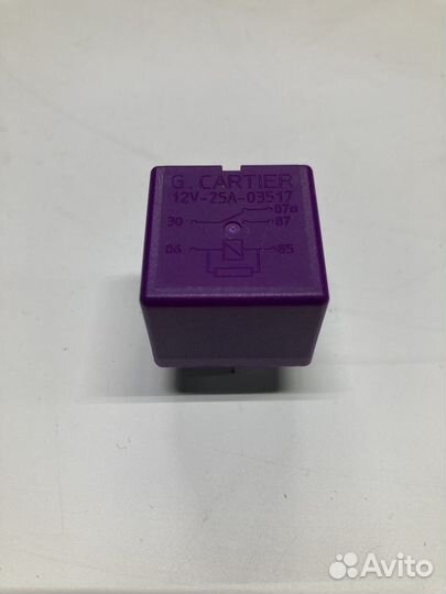 Реле топливного насоса (все модели) 655568