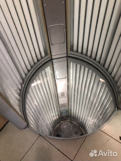 Вертикальный солярий