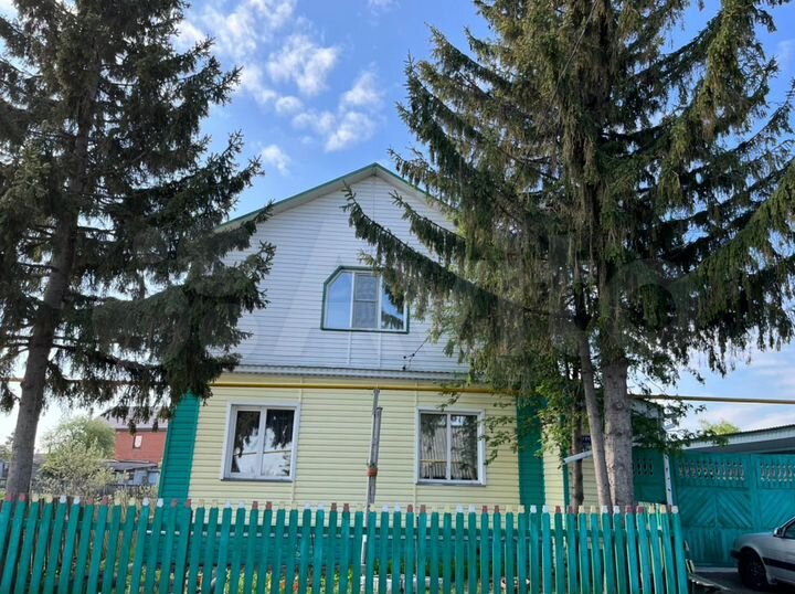 Дом 158 м² на участке 6,6 сот.