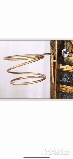 Тележка для парикмахера необычная