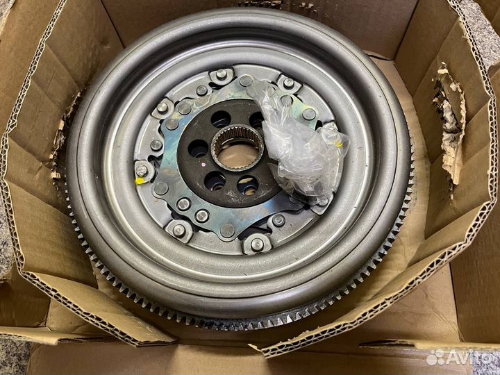 Маховик Luk 02E DQ250