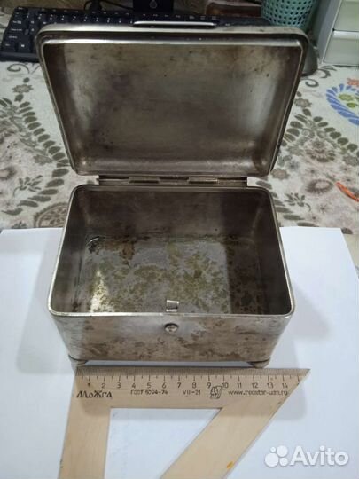 Шкатулка металическая, старинная