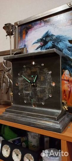 Часы настольные