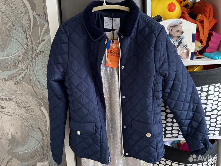 Куртка на девочку