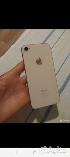 iPhone 8, 64 ГБ