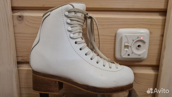 Фигурные коньки