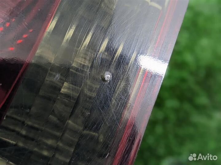 Фонарь задний внутренний левый volkswagen Touareg