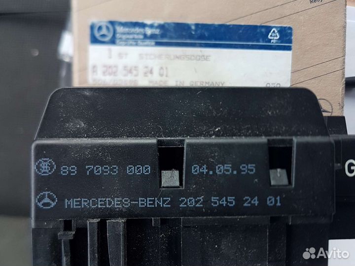 Mercedes BenzБлок предохранителей