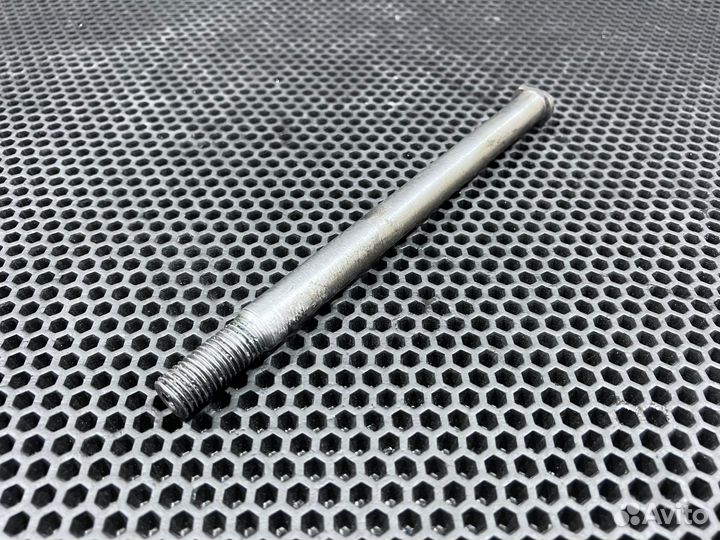 Ось маятника Yamaha YZ 250F 2003-2005